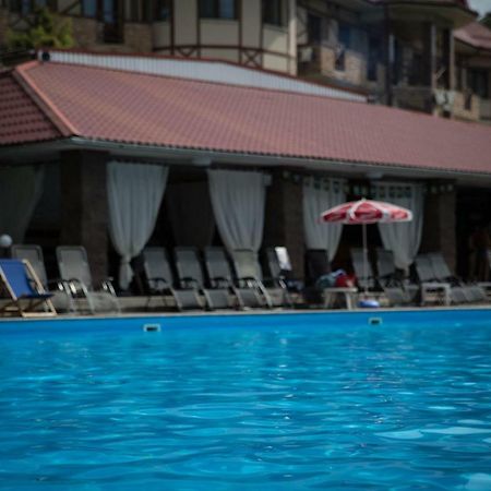 Olympica Hotel Almaty Eksteriør bilde