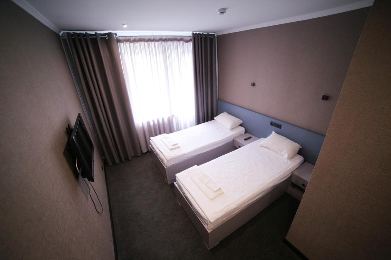 Olympica Hotel Almaty Eksteriør bilde