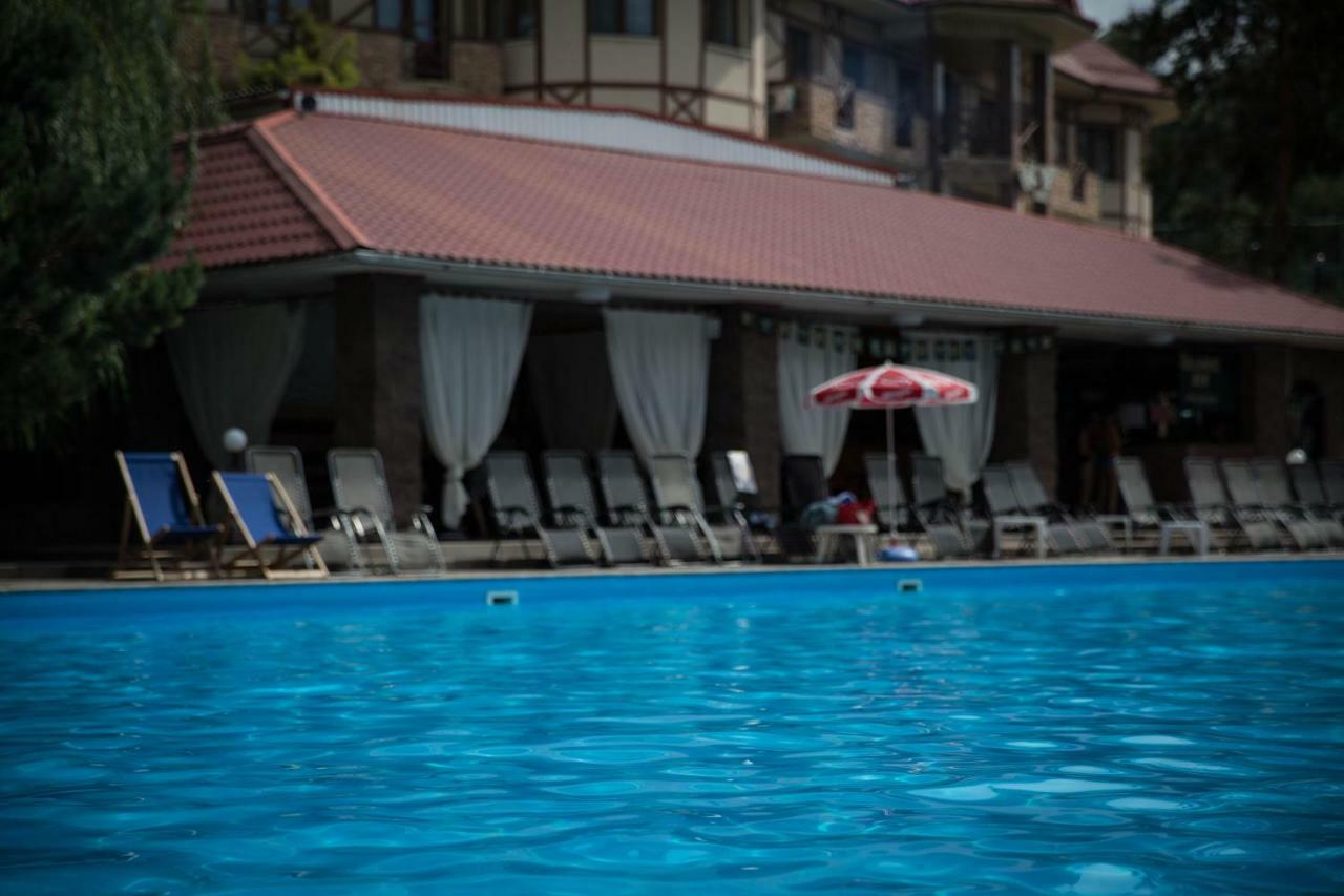 Olympica Hotel Almaty Eksteriør bilde