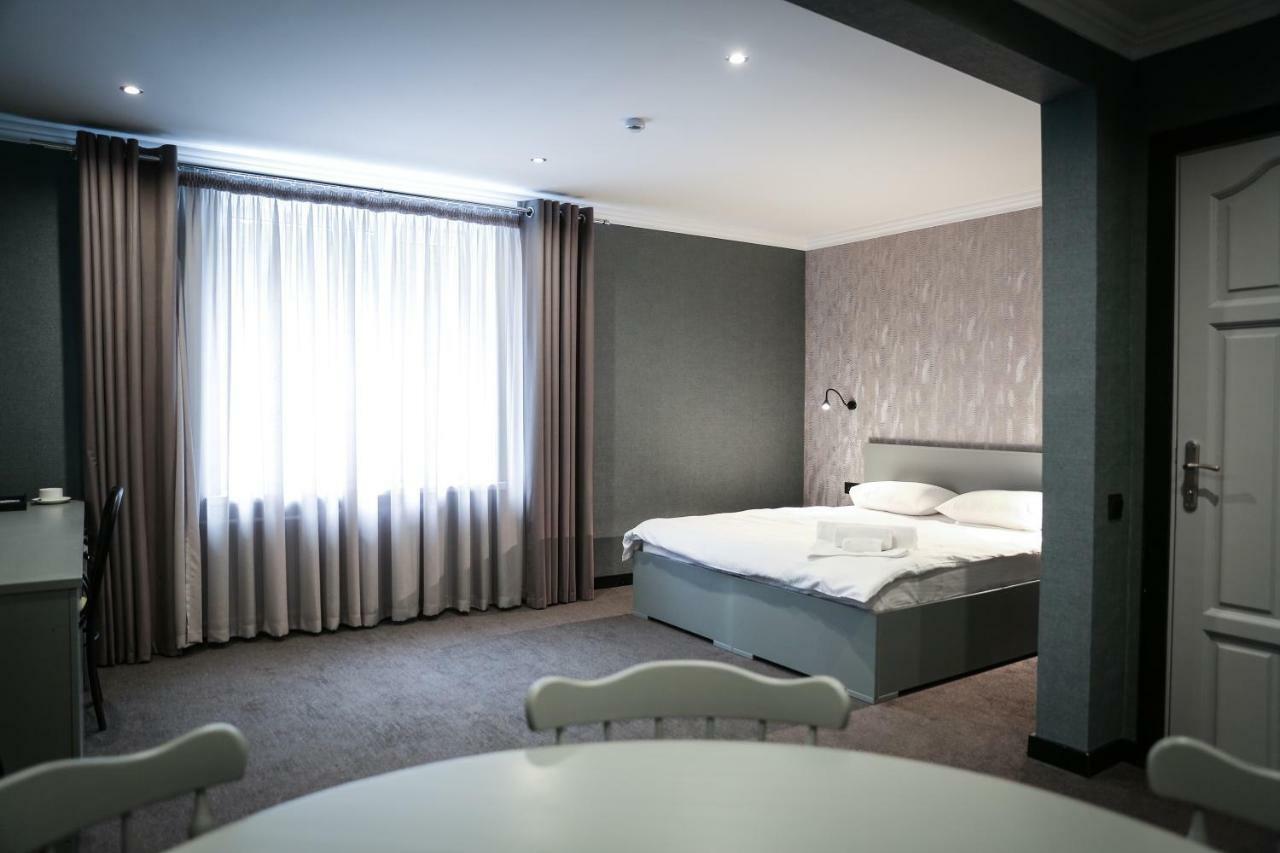 Olympica Hotel Almaty Eksteriør bilde