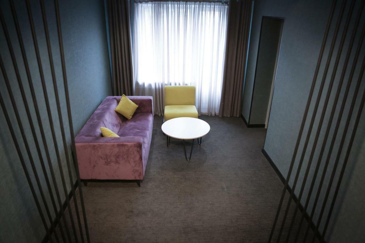Olympica Hotel Almaty Eksteriør bilde
